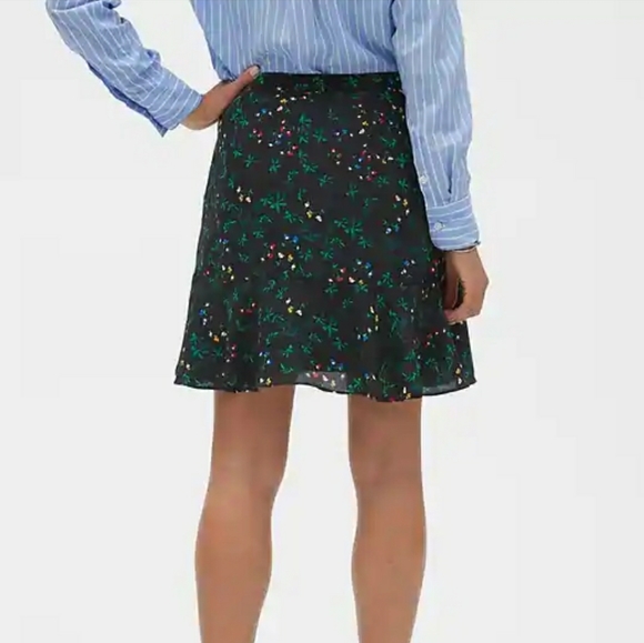 Banana Republic Floral Print Fit & Flare Skirt - Picture 2 of 6